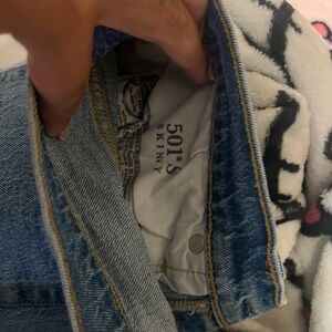 501 S Skinny Blue Jeans